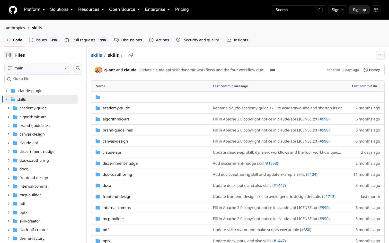 GitHub'da anthropics/skills deposunun skills klasörü: academy-guide, algorithmic-art, brand-guidelines, canvas-design, claude-api, doc-coauthoring, docx, frontend-design, internal-comms, mcp-builder, pdf, pptx, skill-creator gibi alt klasörler; her satırda son değişikliğin açıklaması ve tarihi.