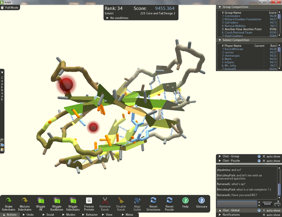 Foldit ekranında katlanan bir protein ve skor tablosu